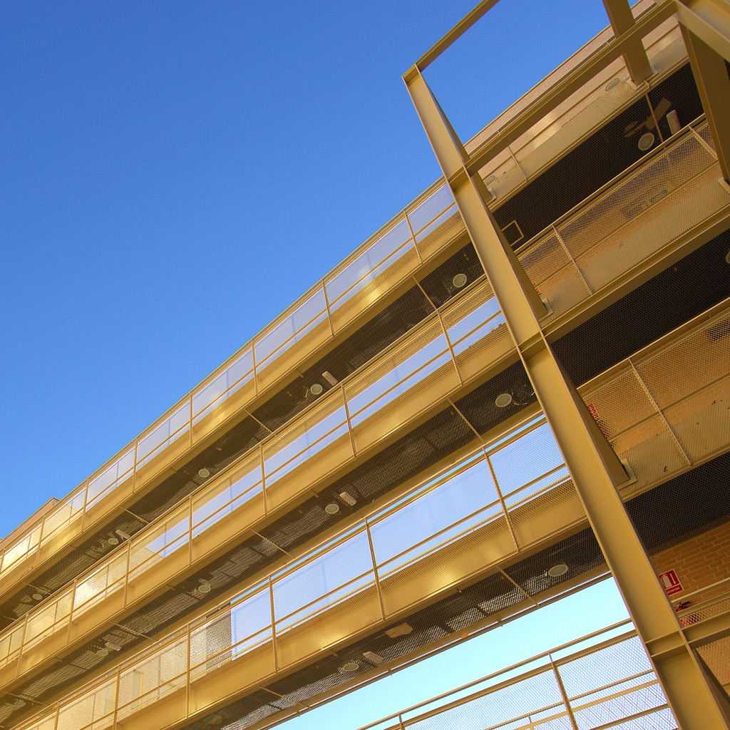 emv-carabanchel-hand-architecture-sergio-de-miguel