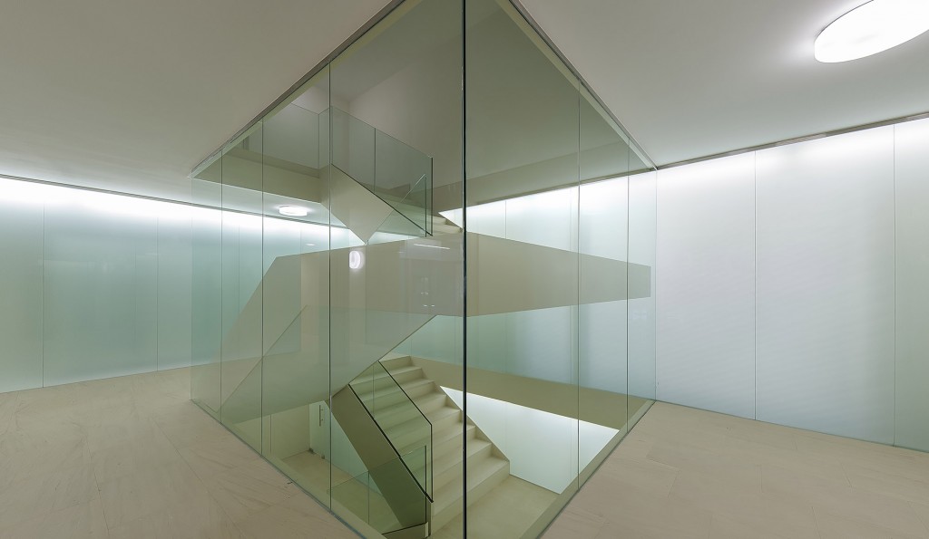 provincial-historical-archive-mallorca-hand-architecture-sergio-de-miguel