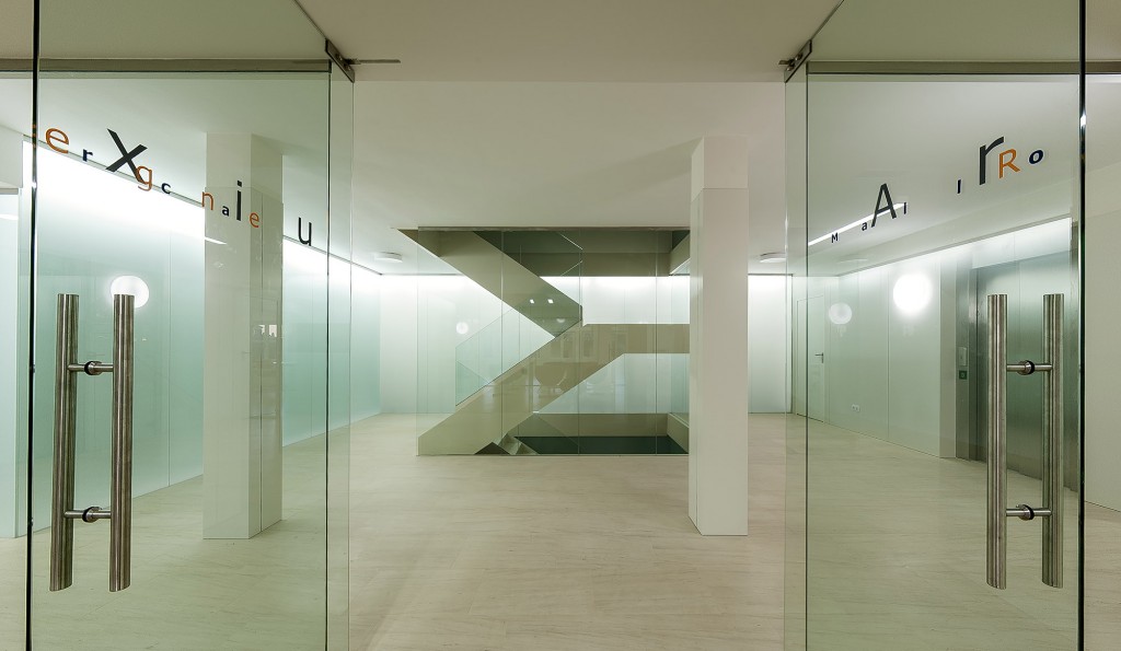 provincial-historical-archive-mallorca-hand-architecture-sergio-de-miguel
