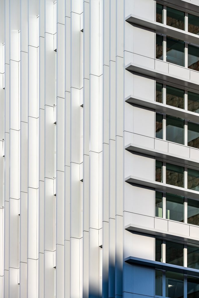 hand-architecture-sergio-de-miguel